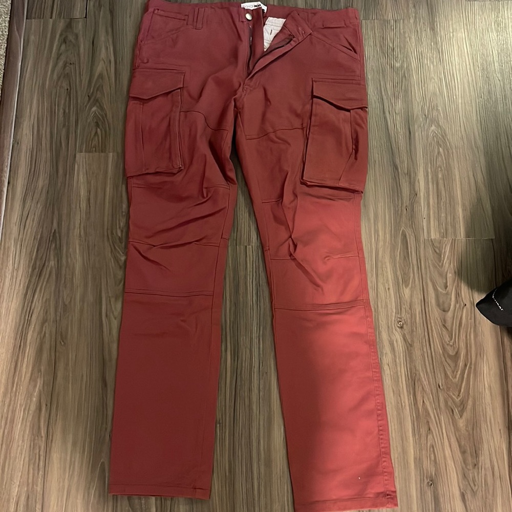 Cargo pants, lost weight can’t fit